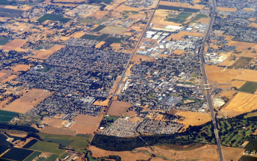Aerial view of Galt, CA, reflecting Galt economic development.